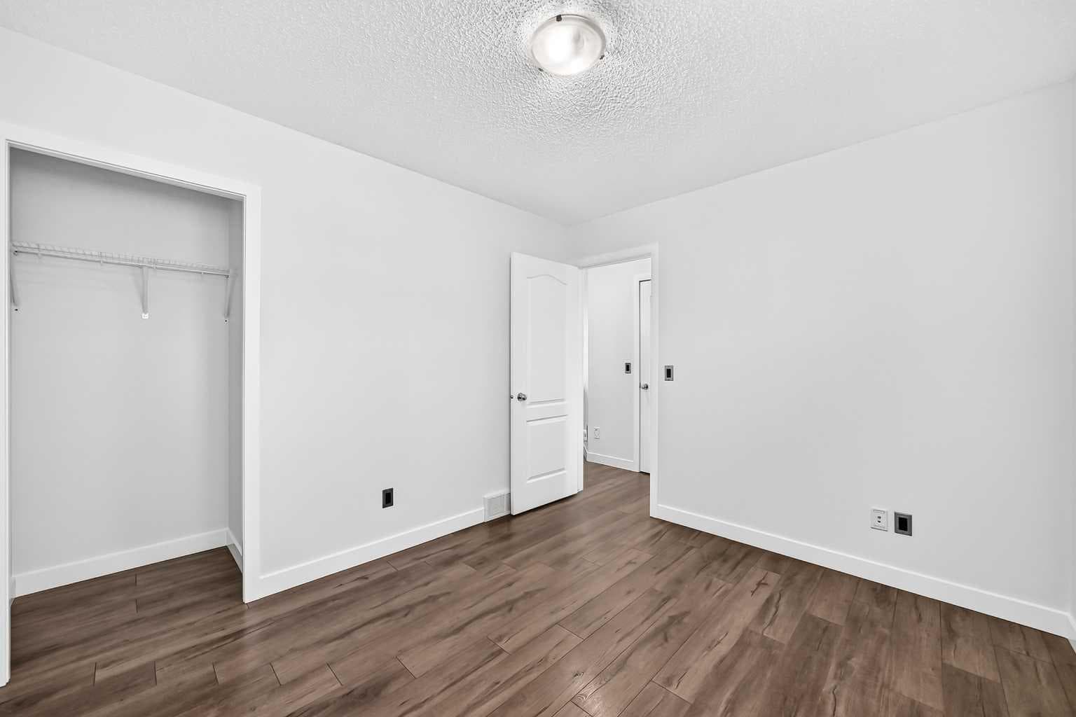98 Panamount Villas NW