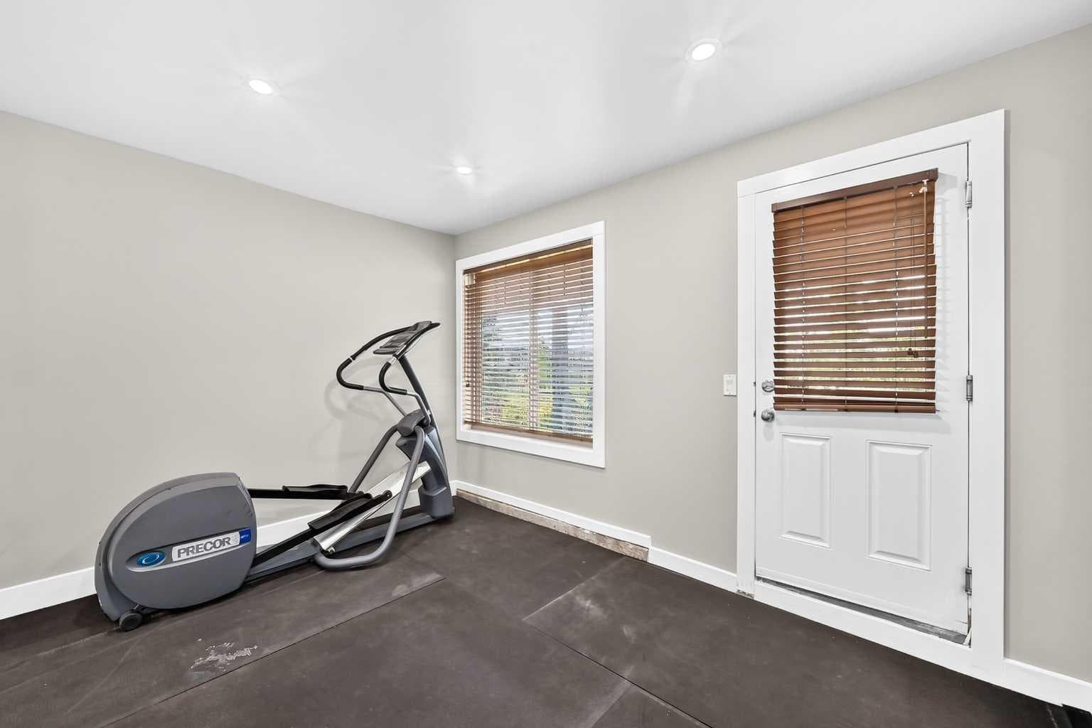 98 Panamount Villas NW