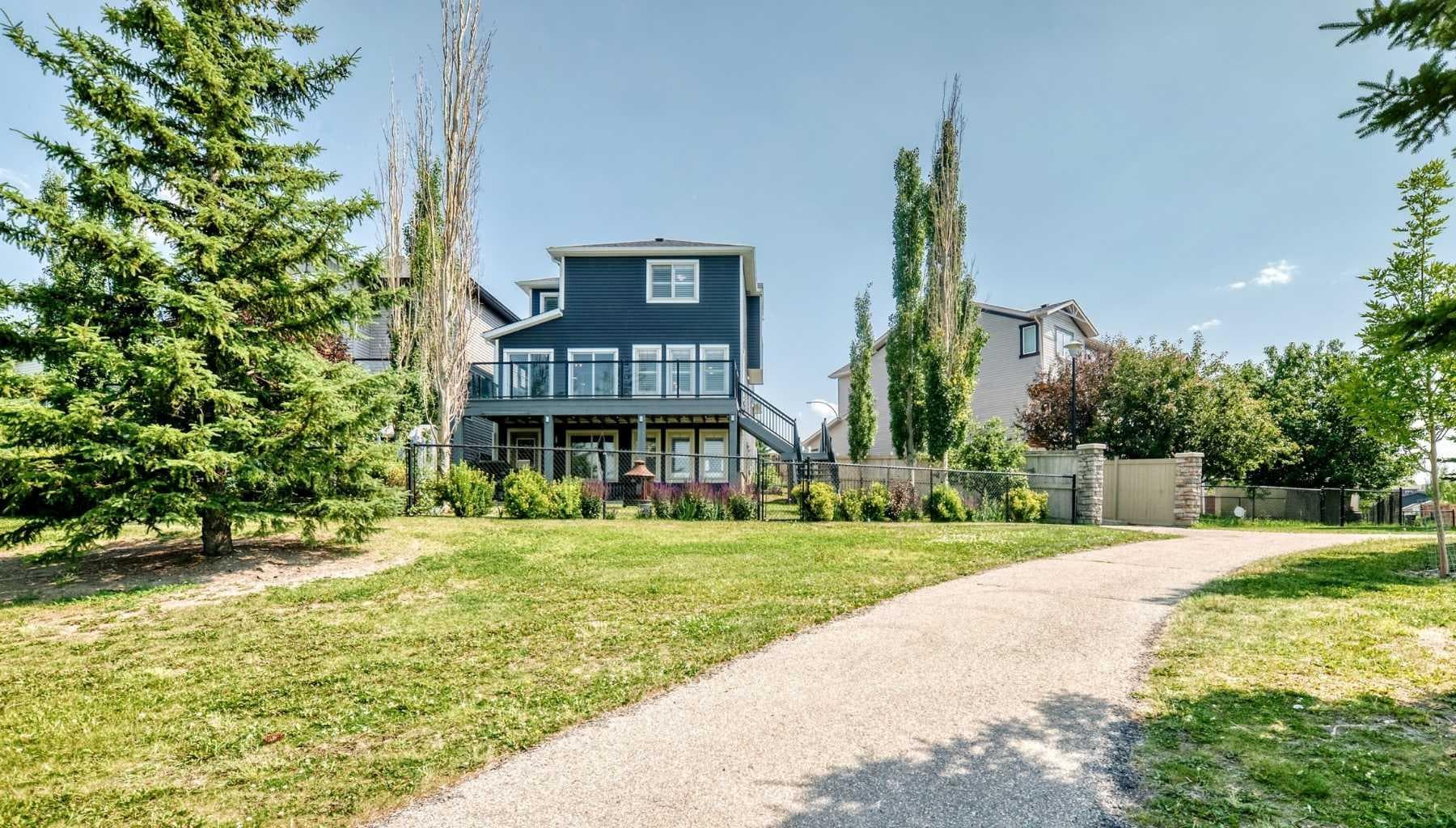 98 Panamount Villas NW