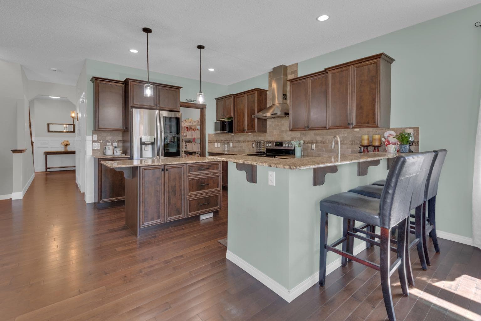 69 Morningside Circle SW