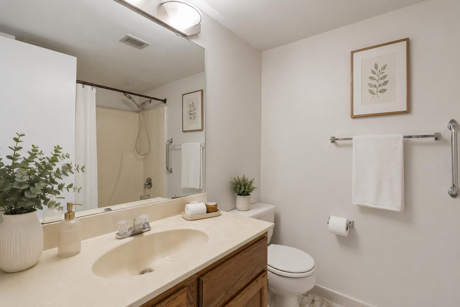 401, 145 Point Drive NW