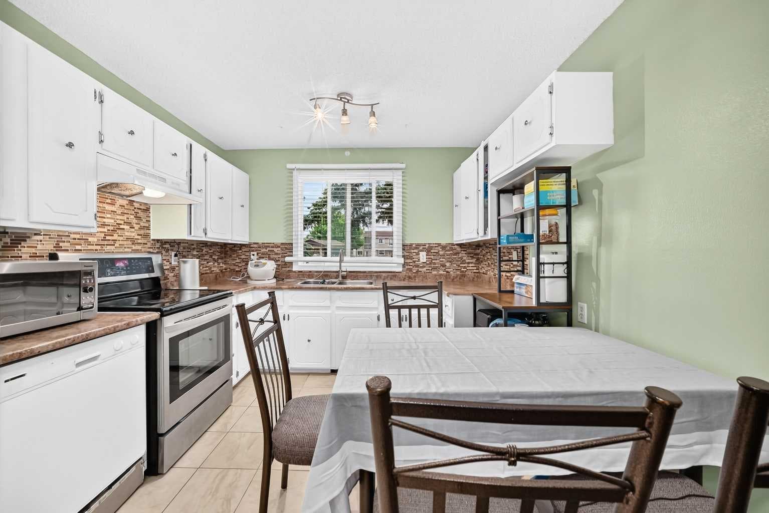 69, 2727 Rundleson Road NE