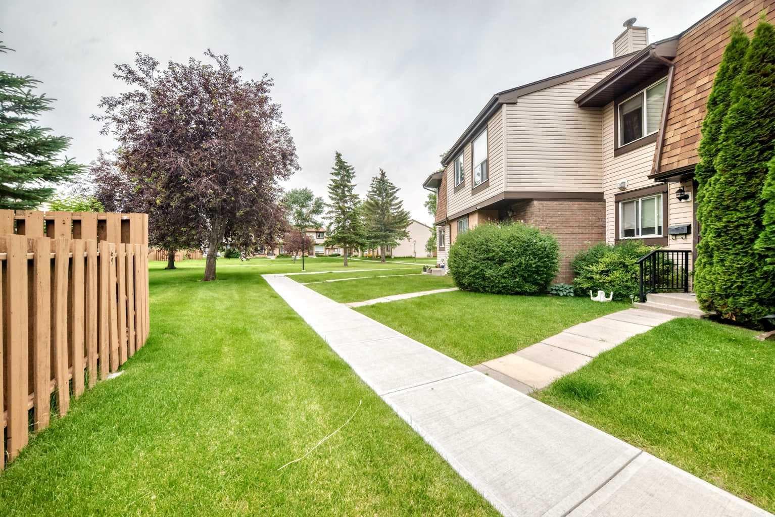 69, 2727 Rundleson Road NE