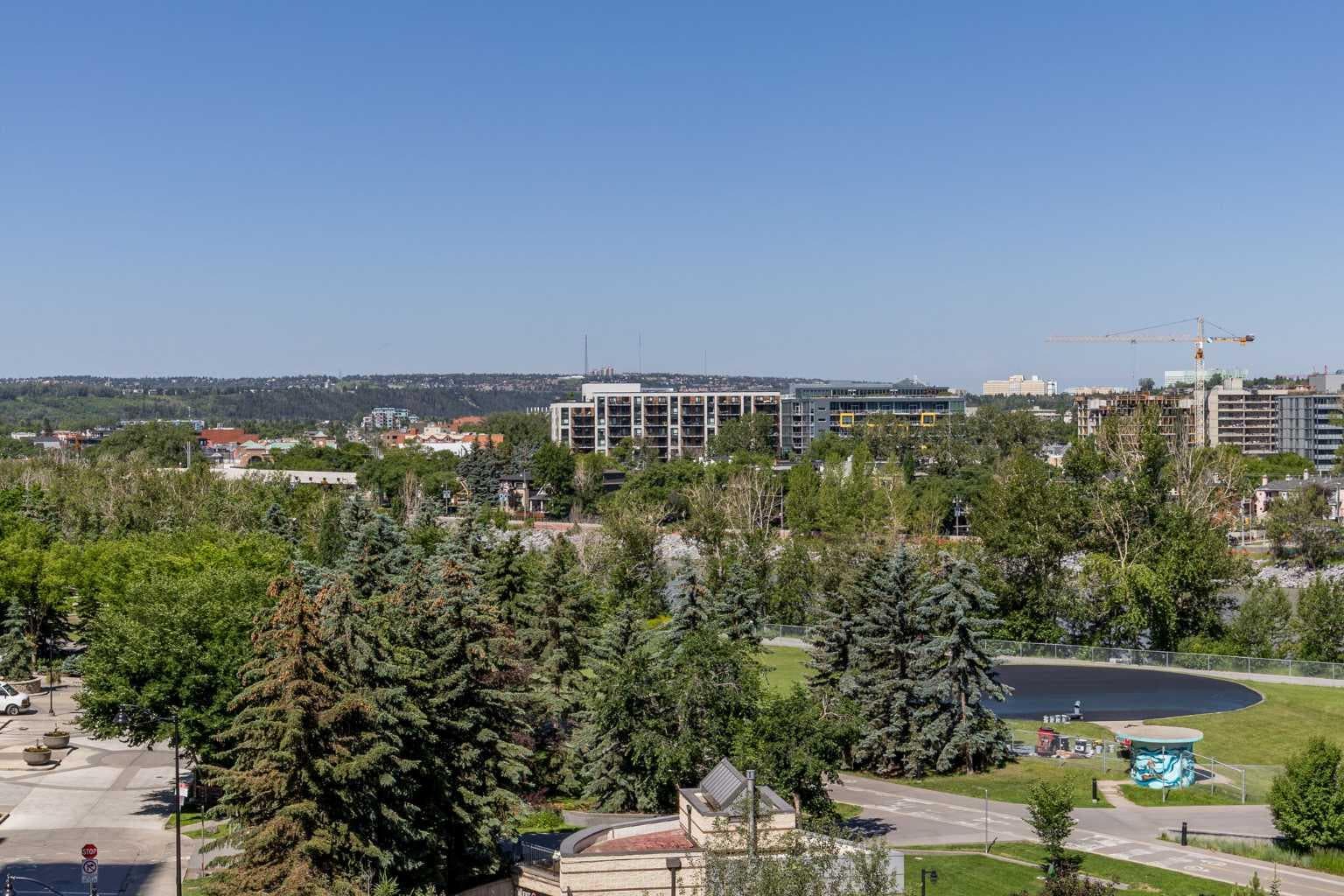 701, 738 1 Avenue SW