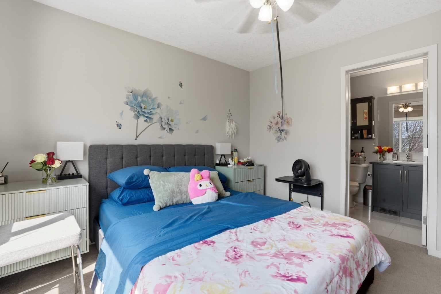 227 Copperpond Row SE