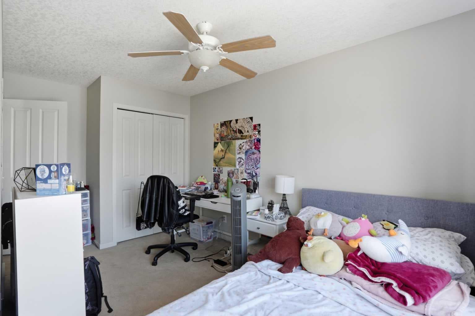227 Copperpond Row SE