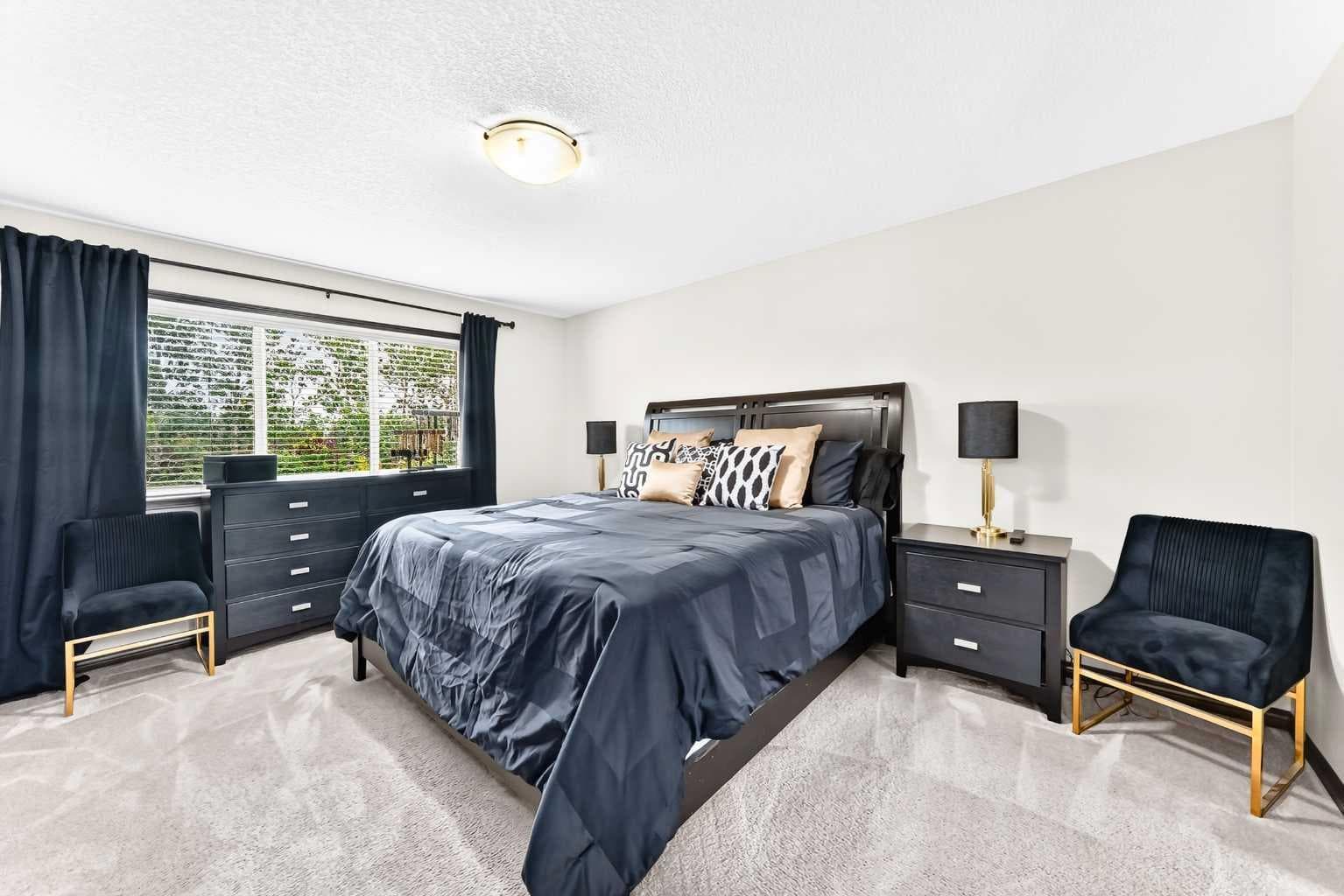 188 Hawkmere Way 