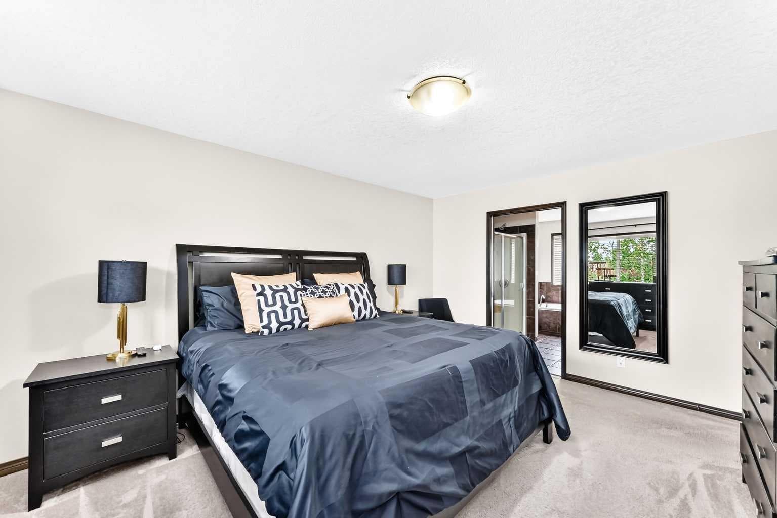 188 Hawkmere Way 