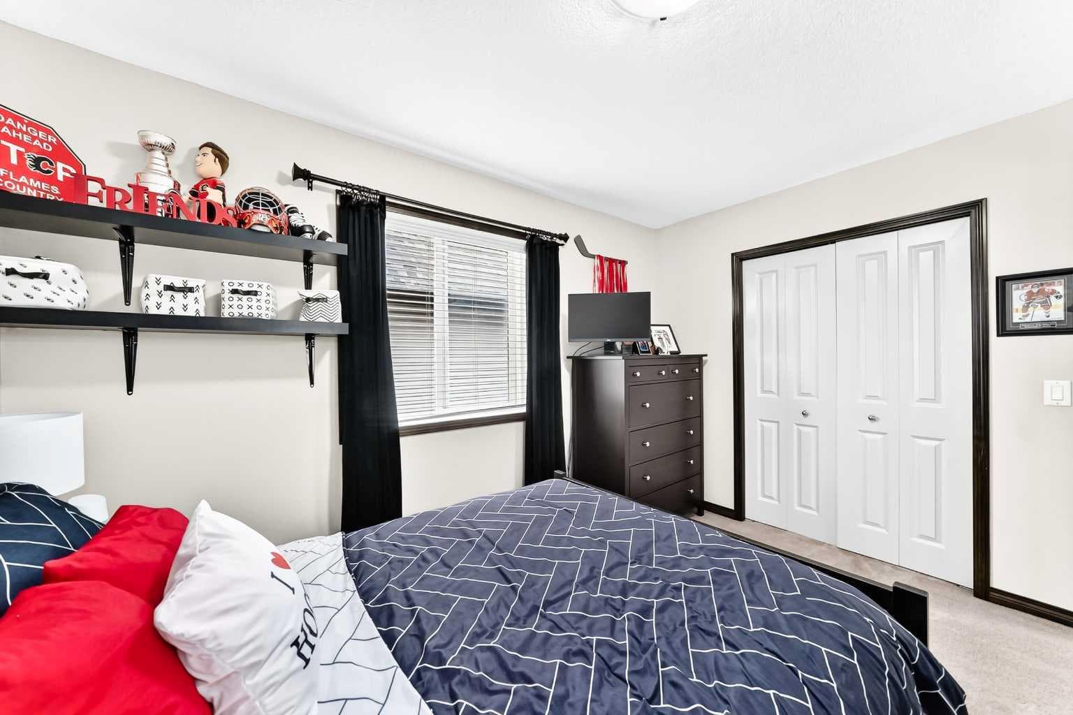 188 Hawkmere Way 