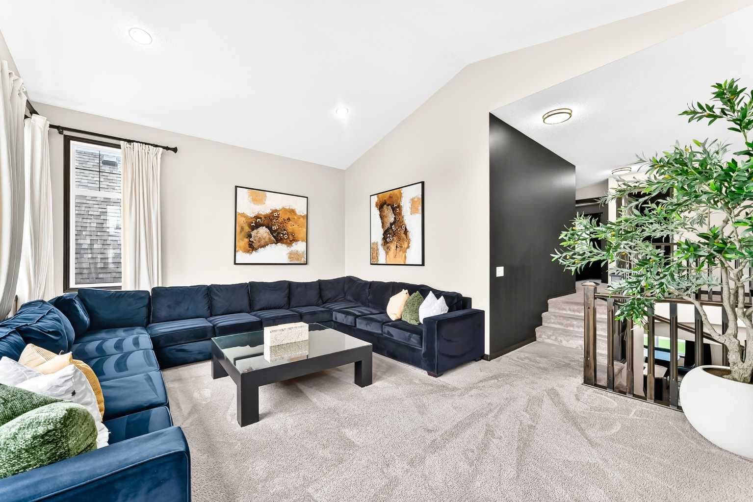 188 Hawkmere Way 
