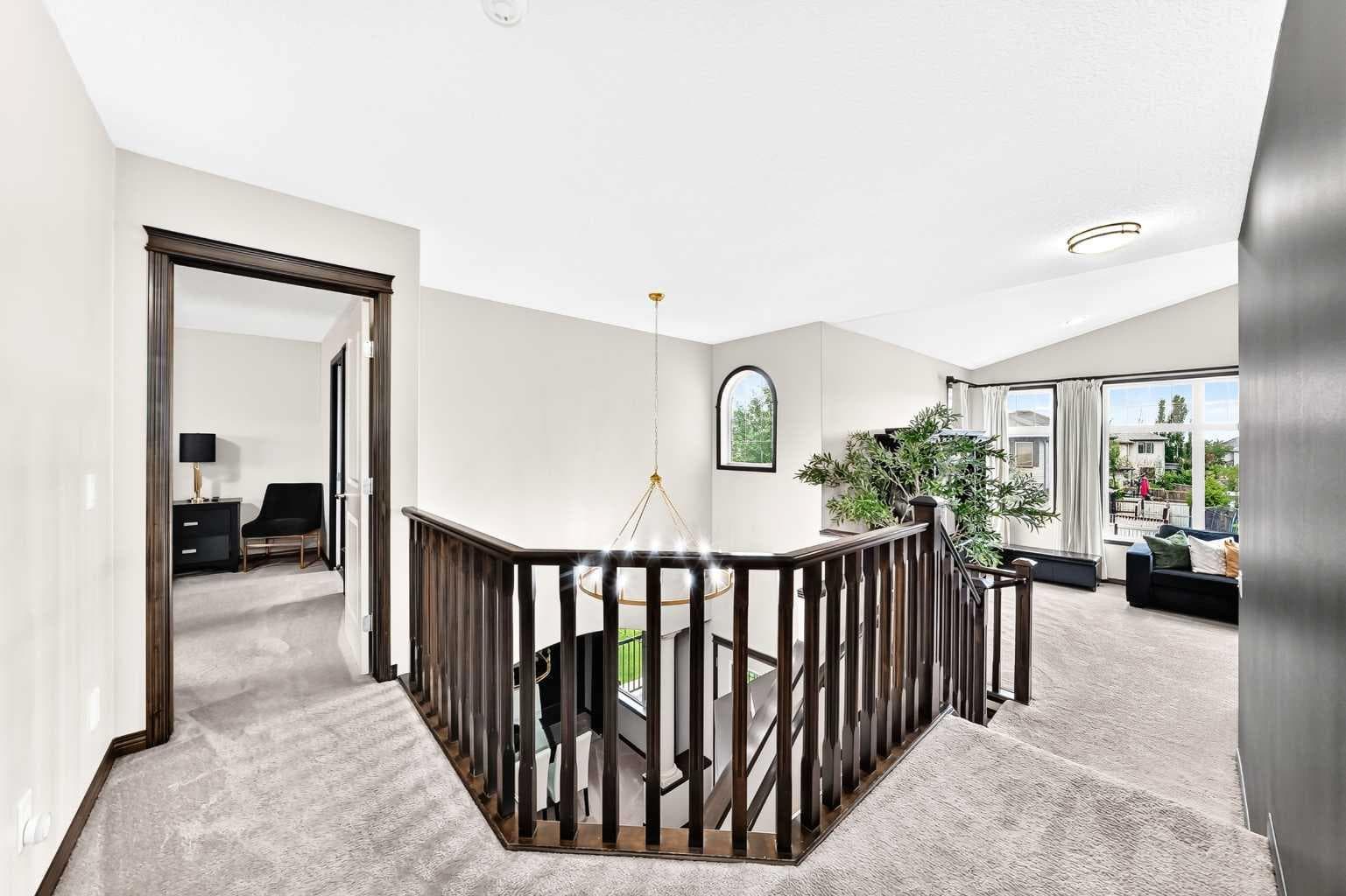 188 Hawkmere Way 
