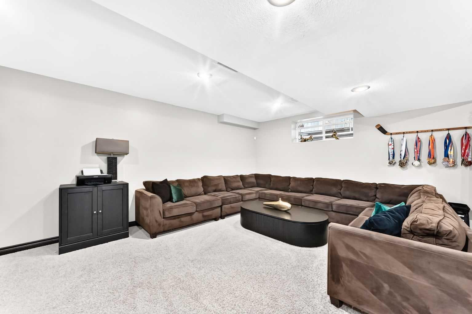 188 Hawkmere Way 
