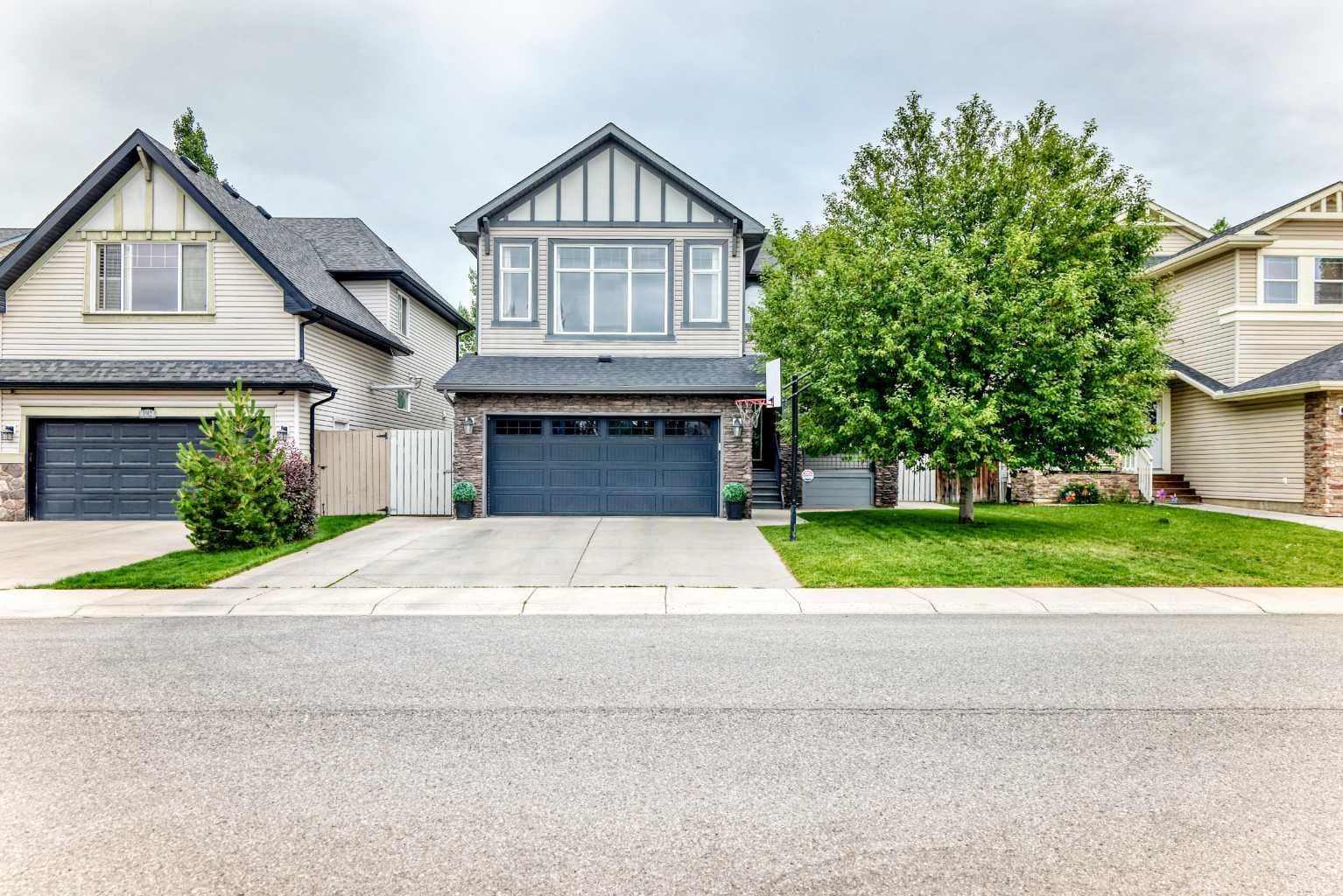 188 Hawkmere Way 