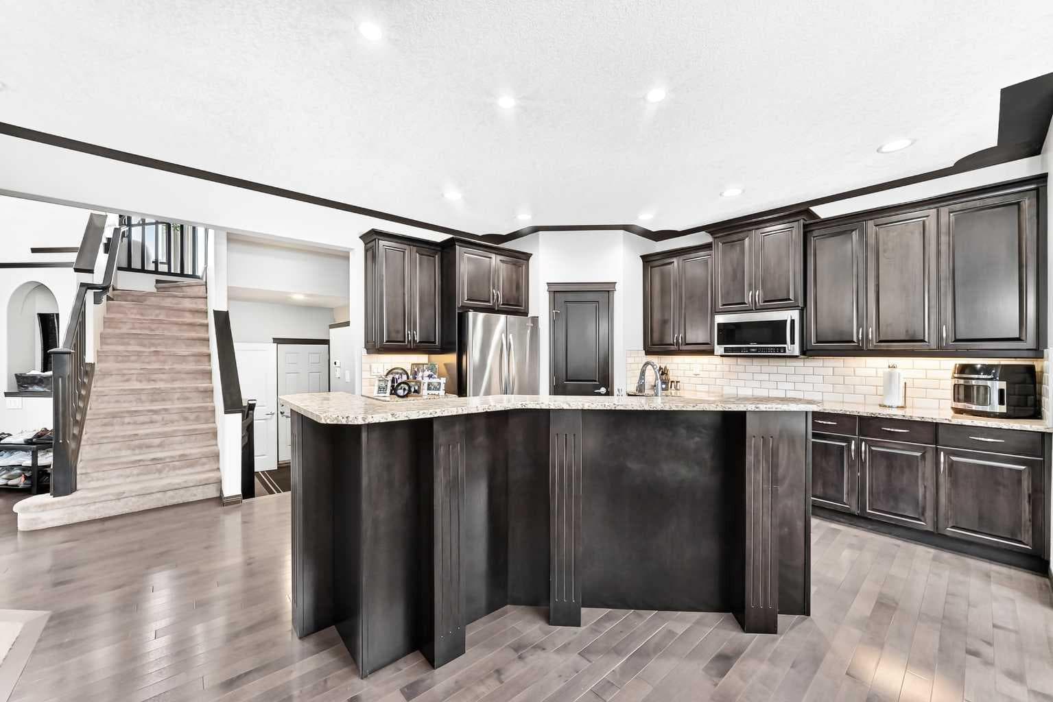 188 Hawkmere Way 