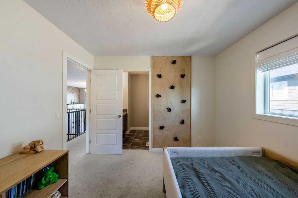 148 Rainbow Falls Glen 