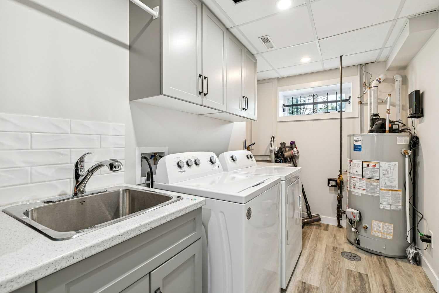 117 Chinook Drive SW