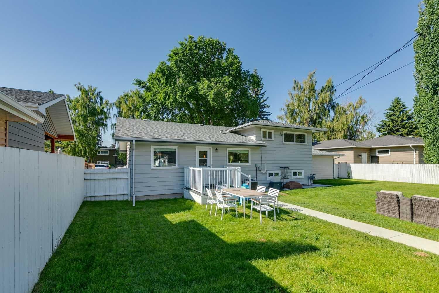 117 Chinook Drive SW