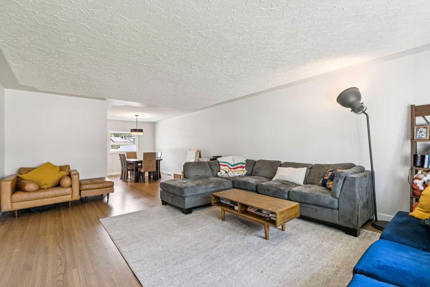 117 Chinook Drive SW