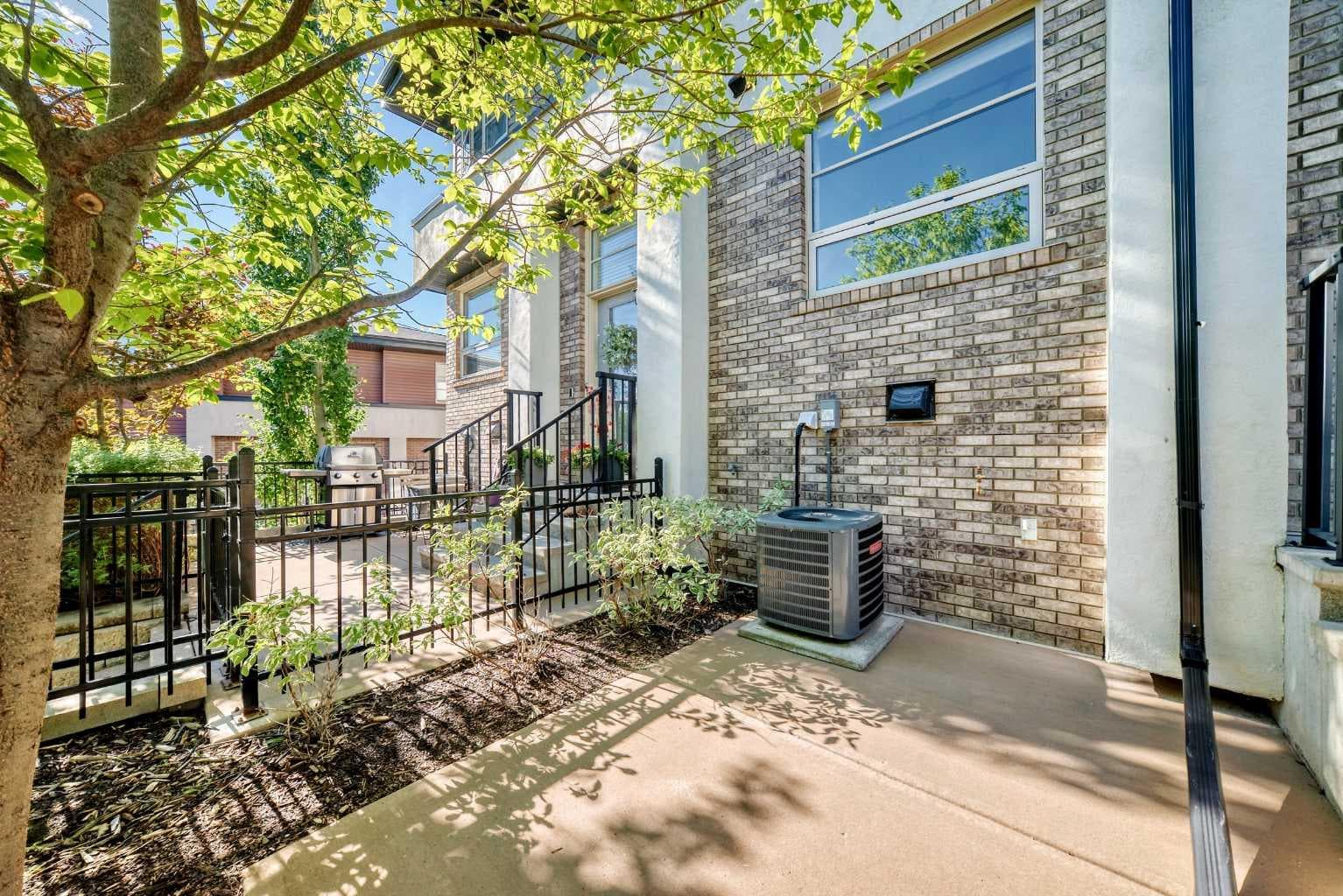 57 Aspen Hills Common SW