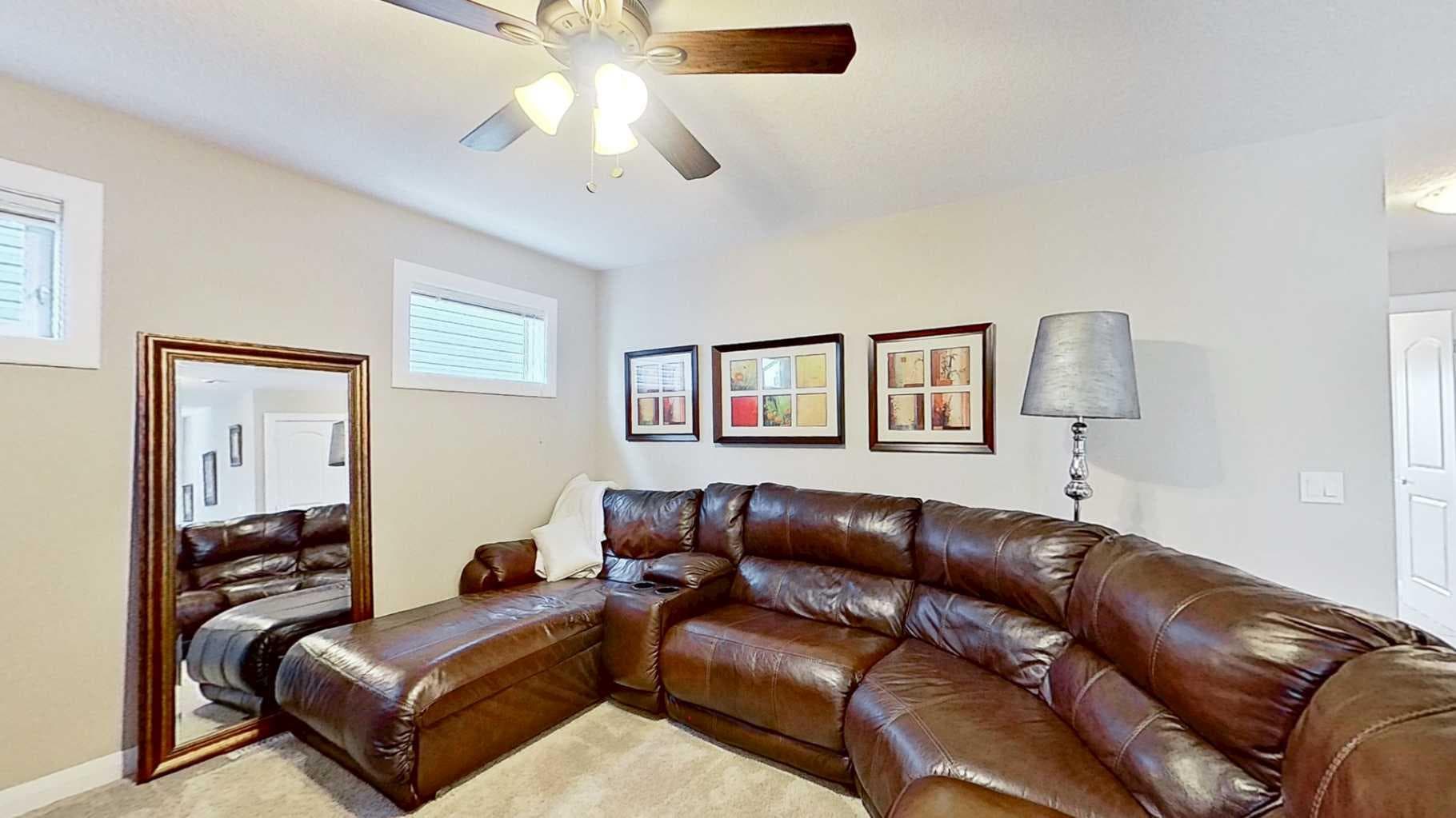 31 Ravenslea Crescent SE