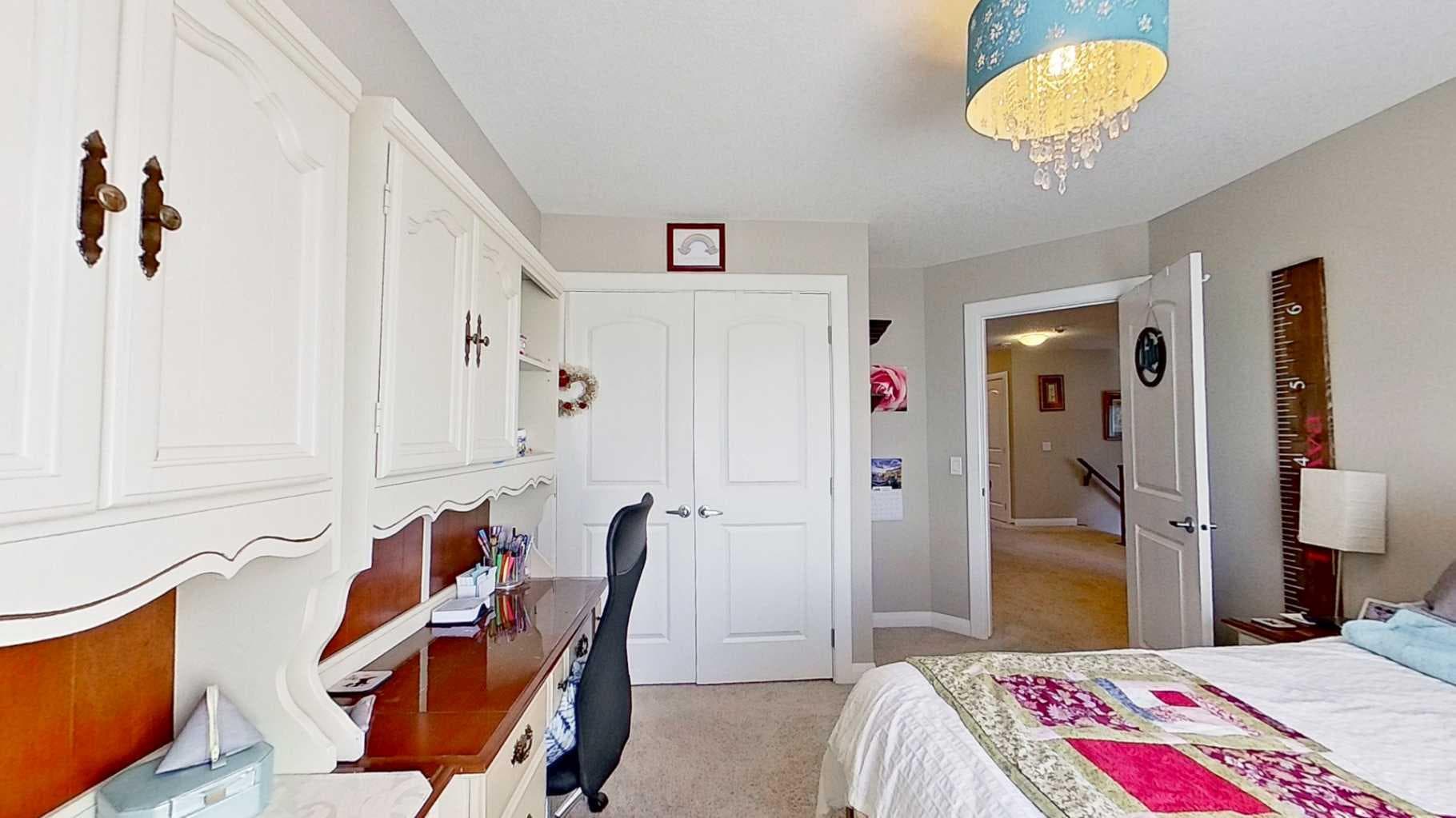 31 Ravenslea Crescent SE