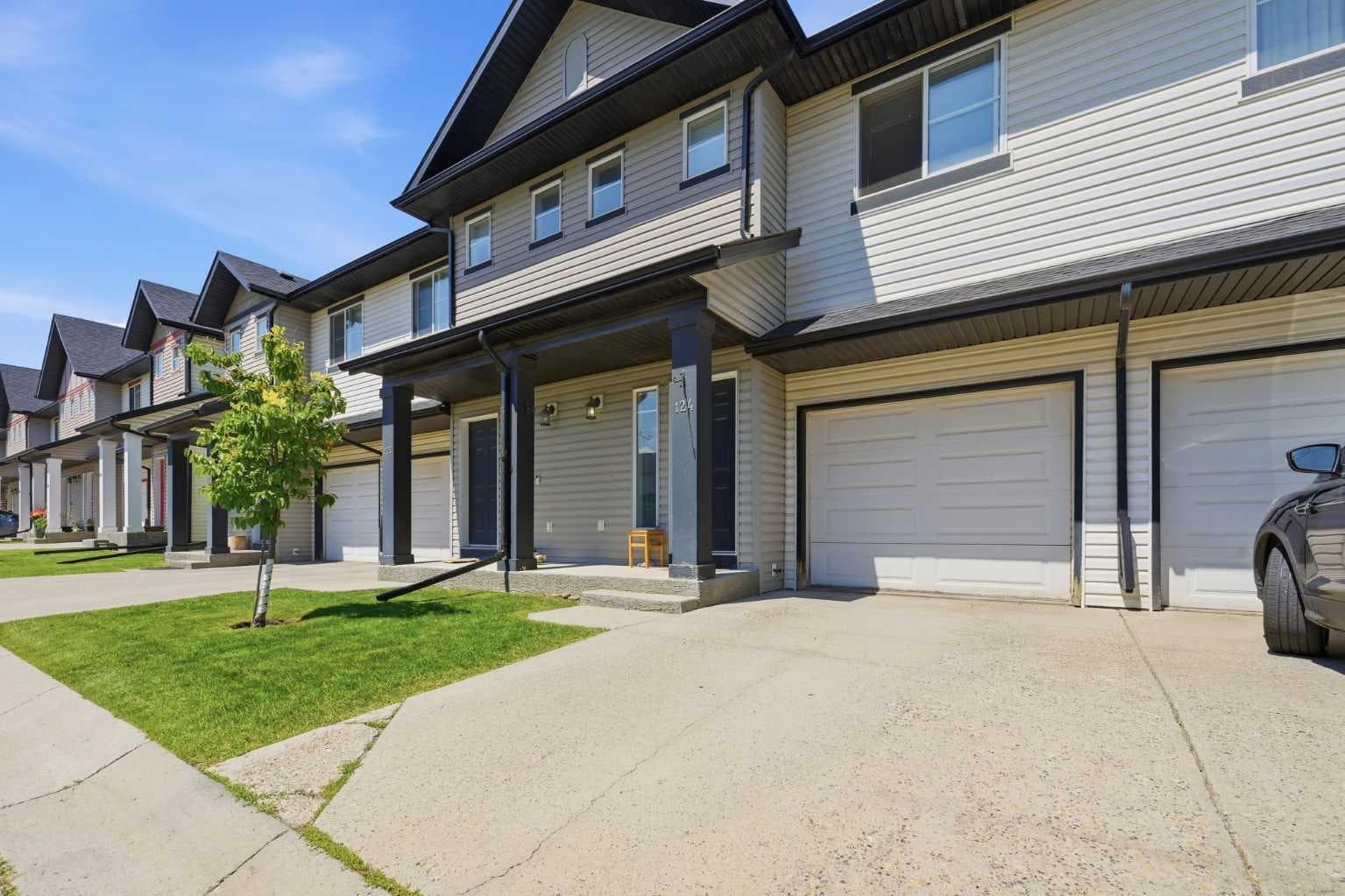 124 Everridge Gardens SW