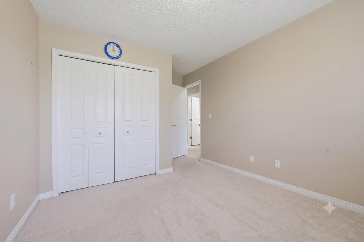 124 Everridge Gardens SW