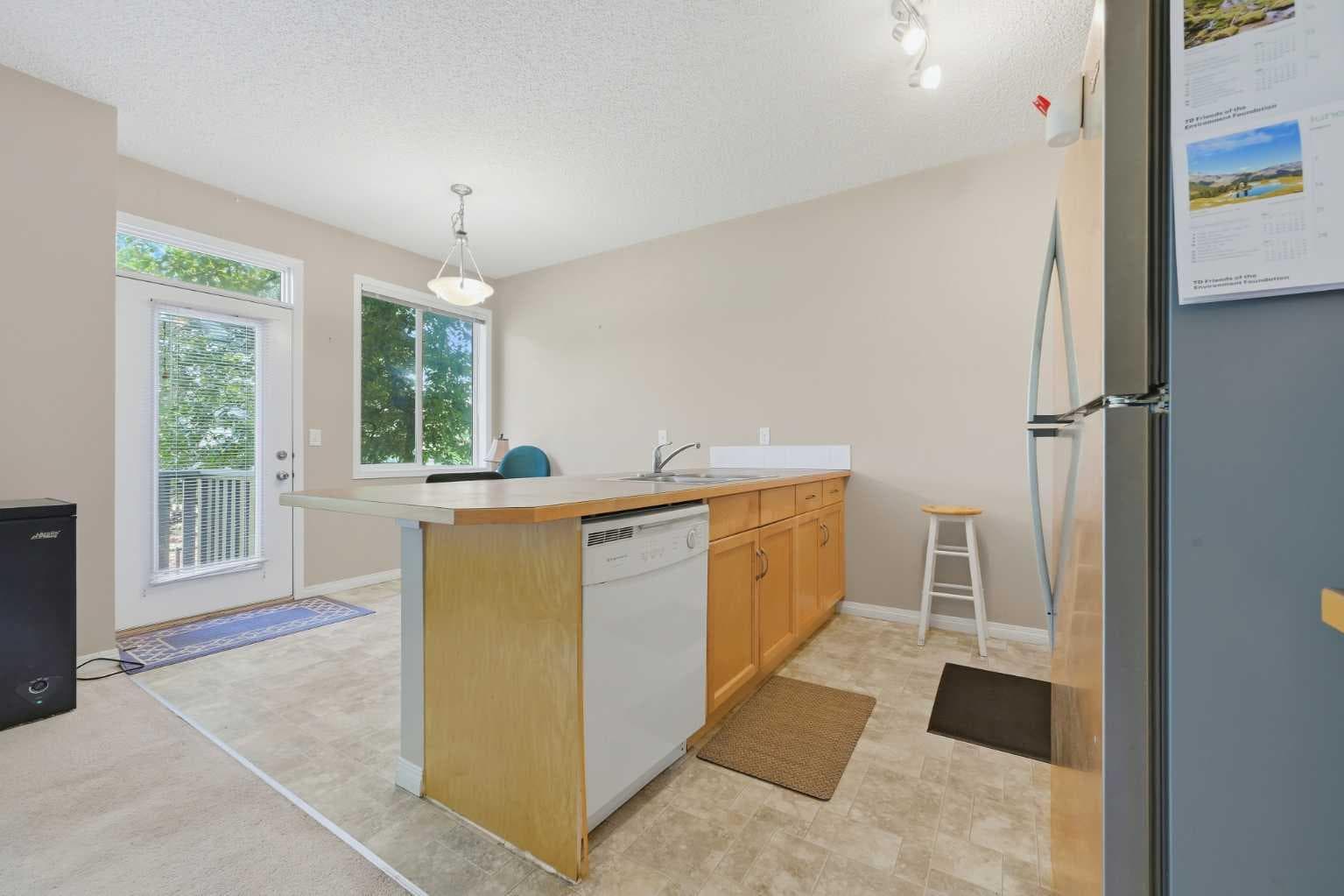 124 Everridge Gardens SW