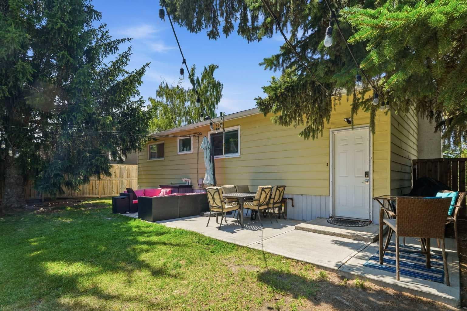 96 Waterloo Drive SW
