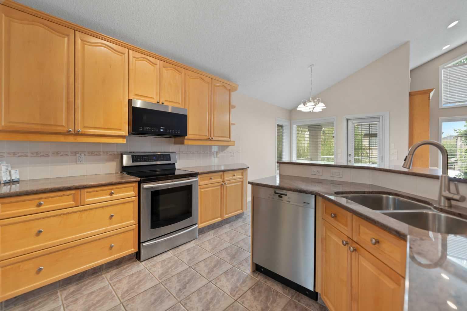 109 Cranwell Place SE