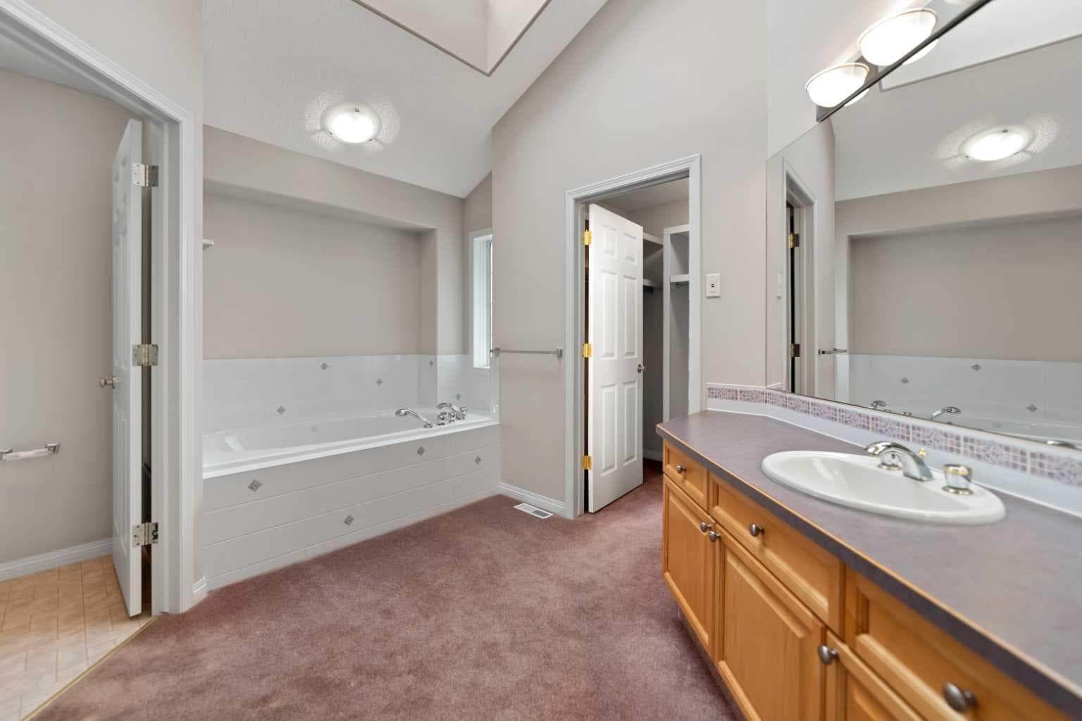 109 Cranwell Place SE