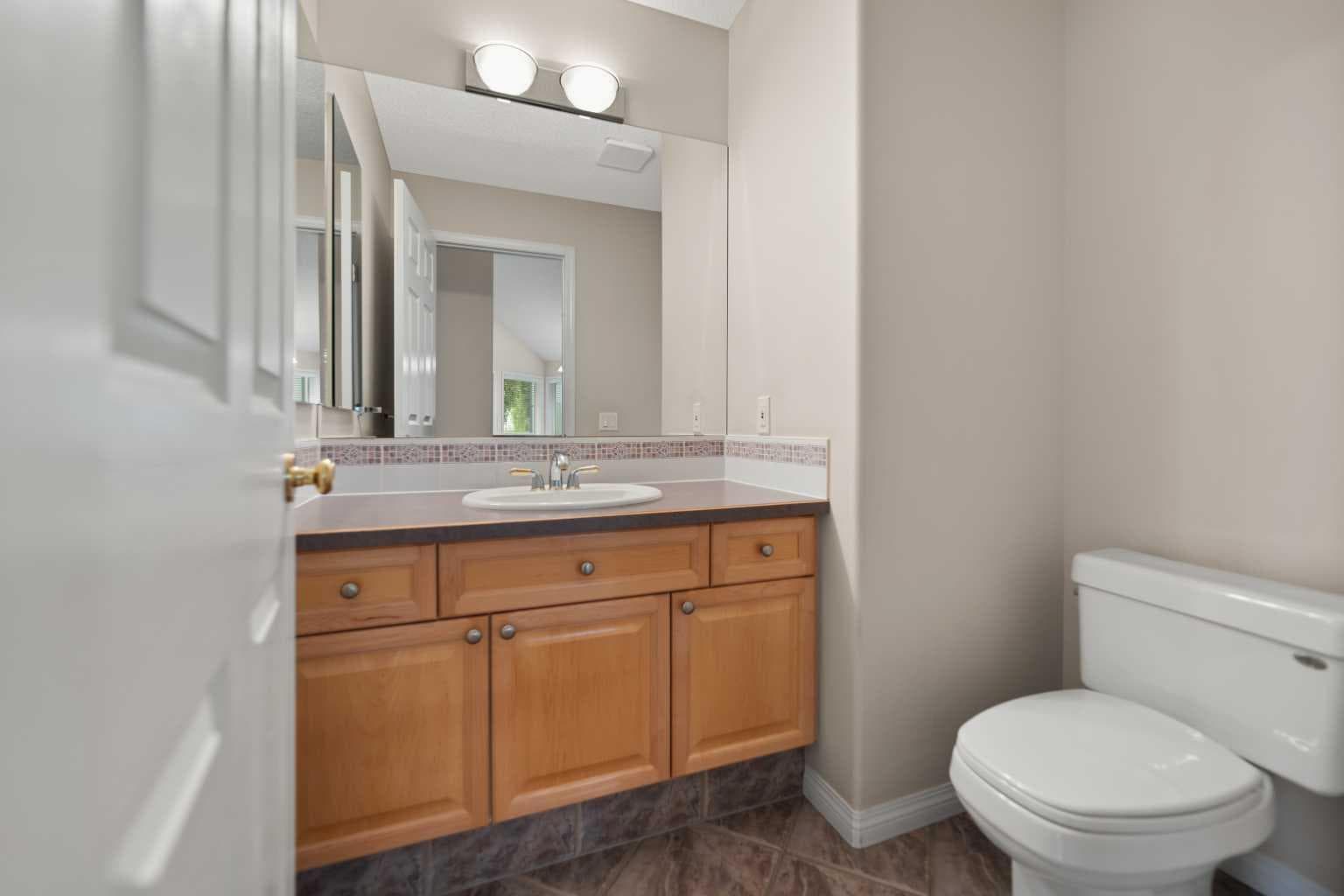 109 Cranwell Place SE