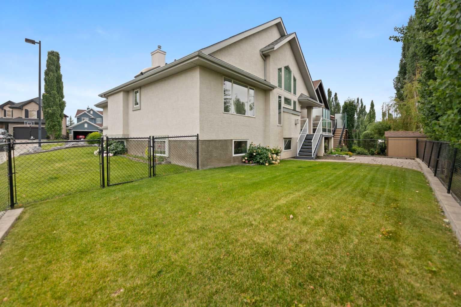 109 Cranwell Place SE