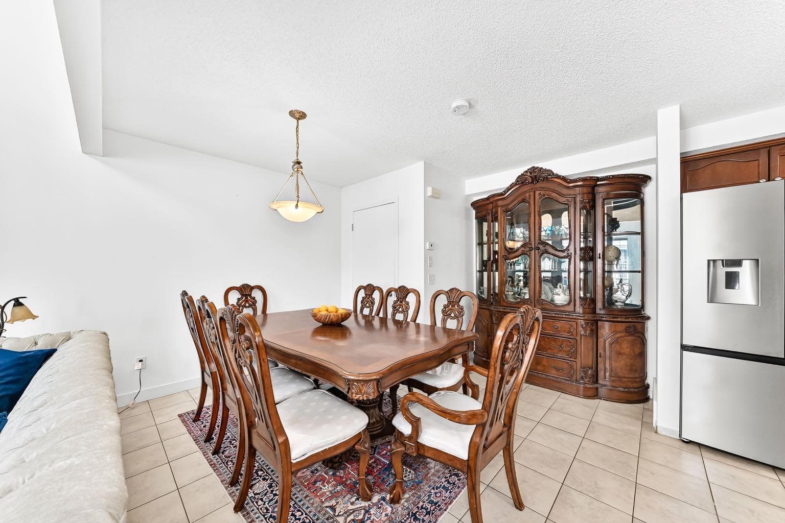 619 Country Village Cape NE