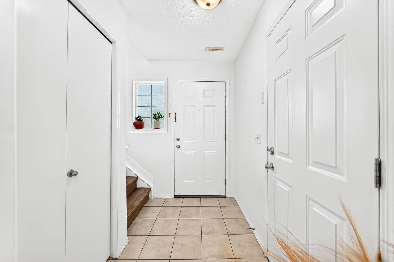619 Country Village Cape NE