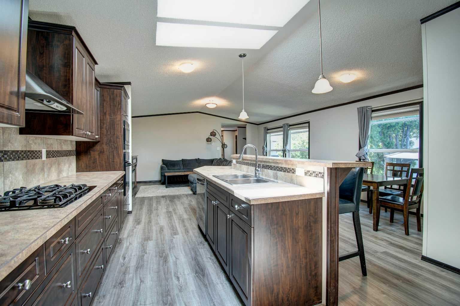 24 Spring Dale Court SE