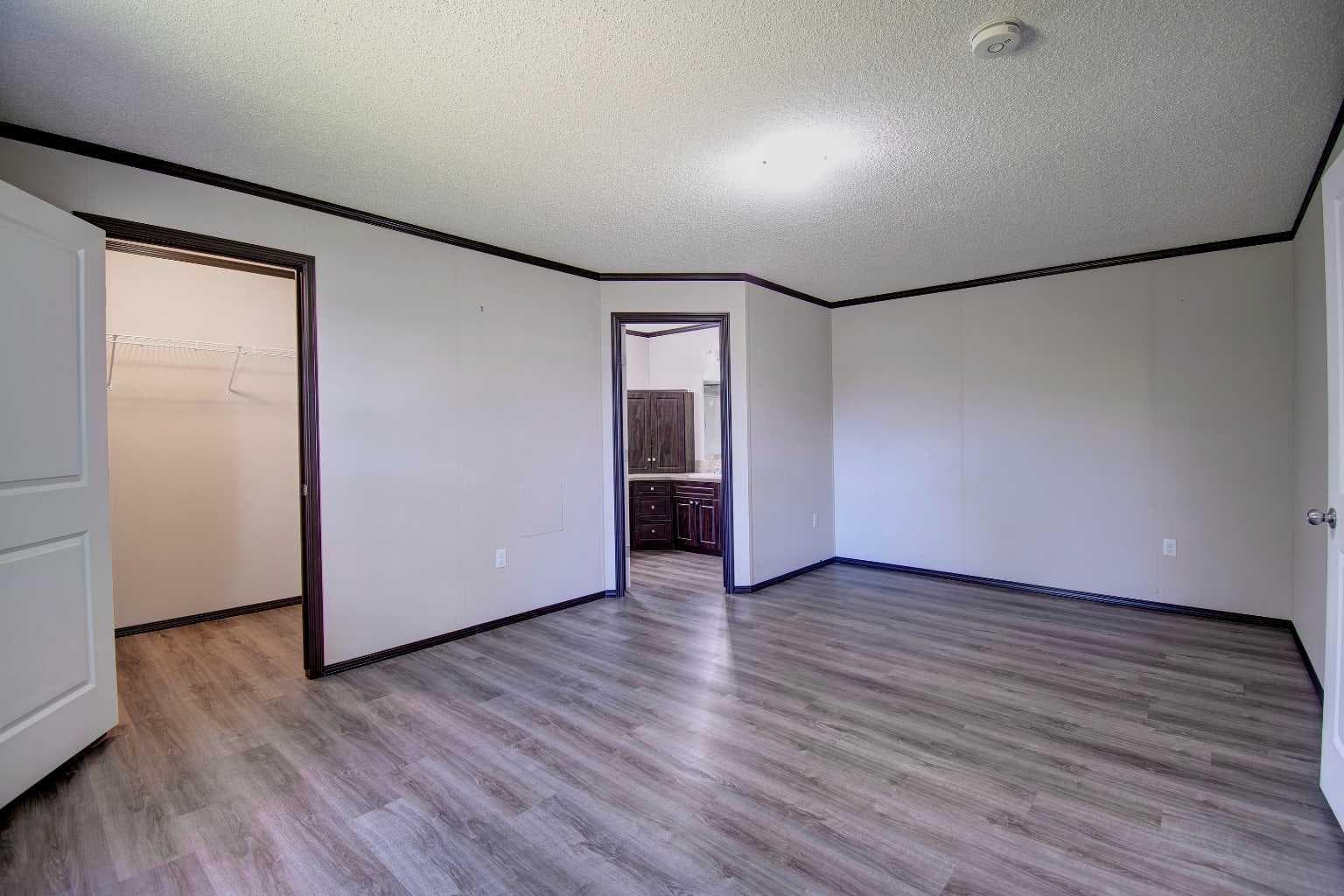 24 Spring Dale Court SE