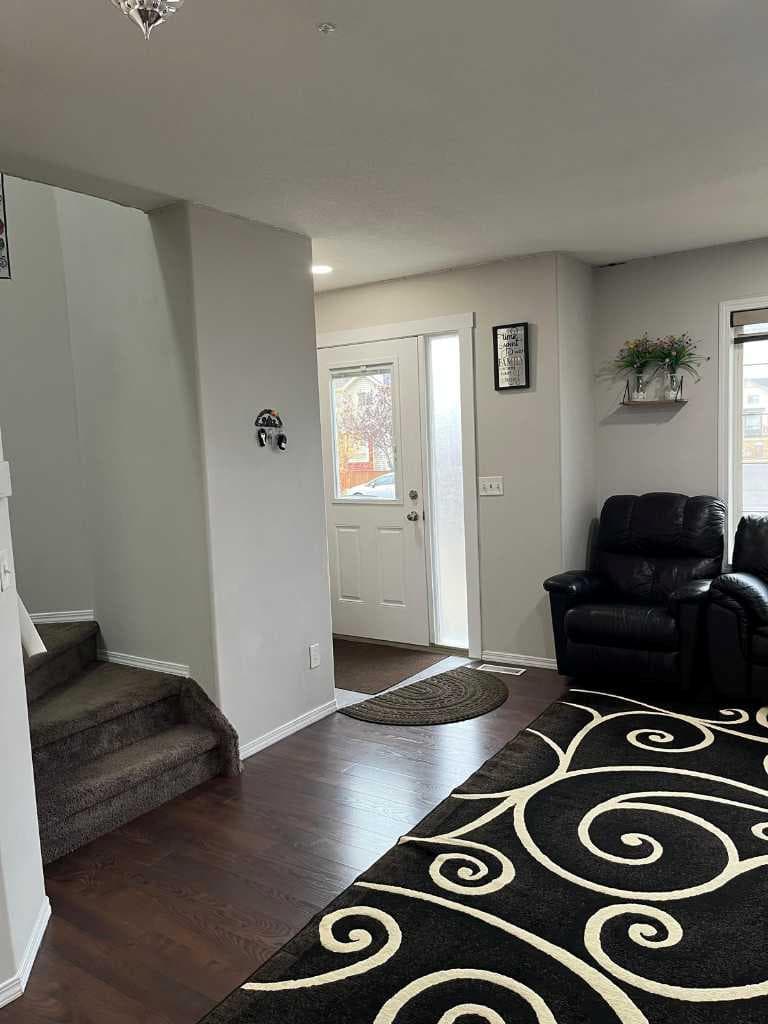50 Tarawood Lane NE