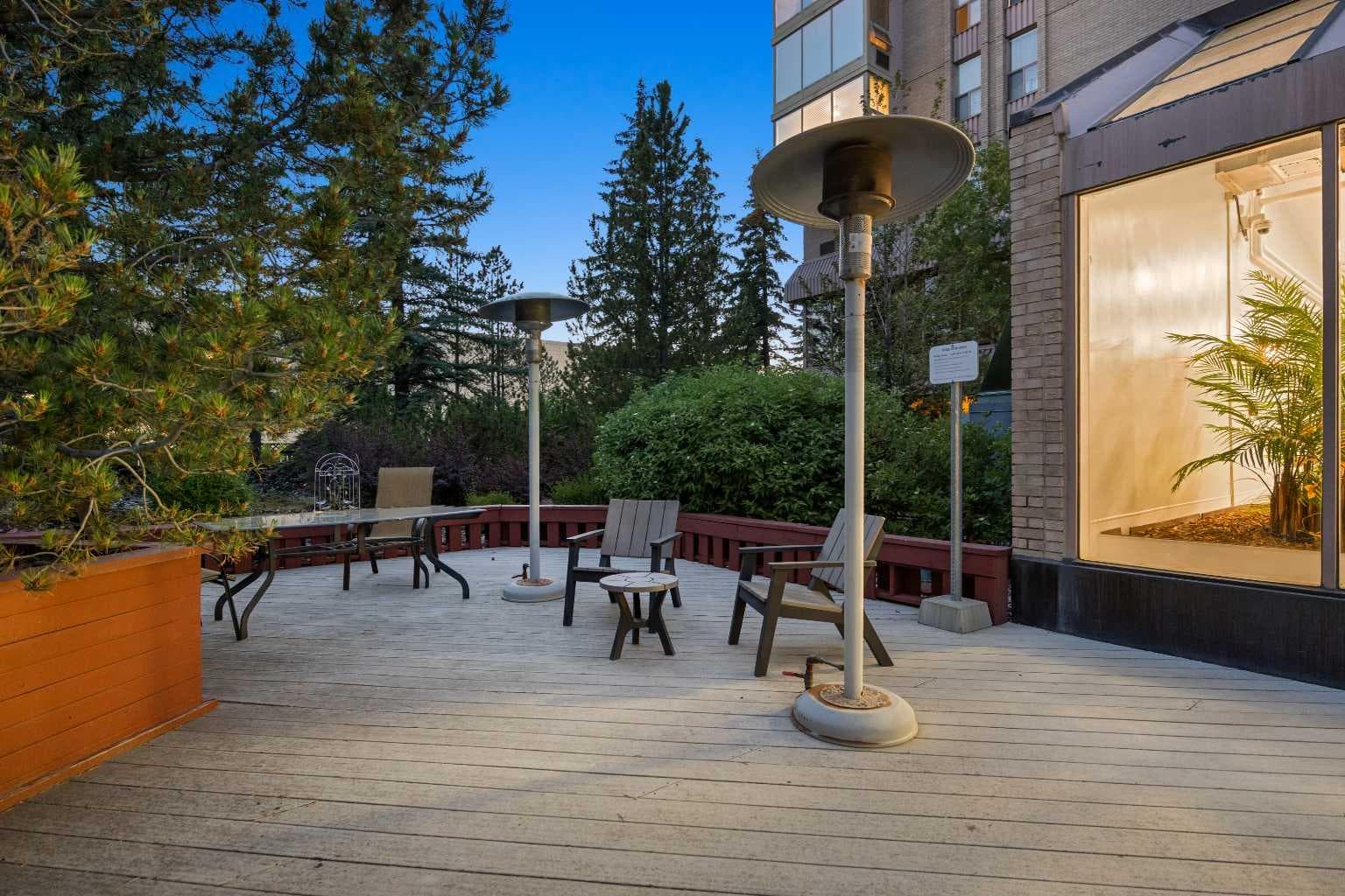 204, 4603 Varsity Drive NW