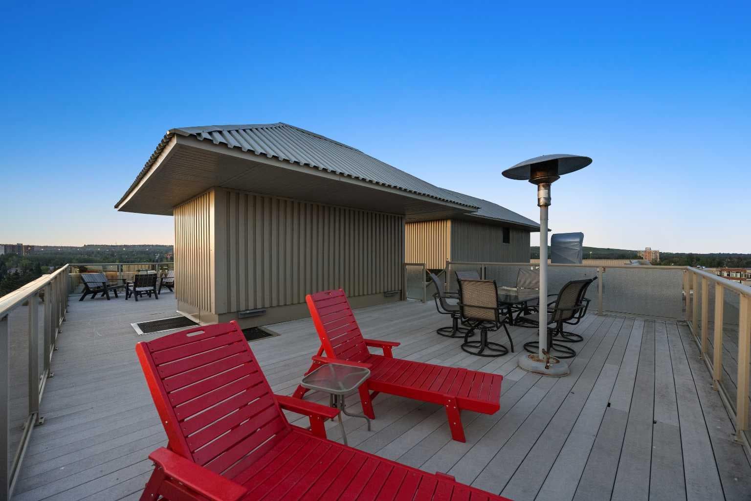204, 4603 Varsity Drive NW