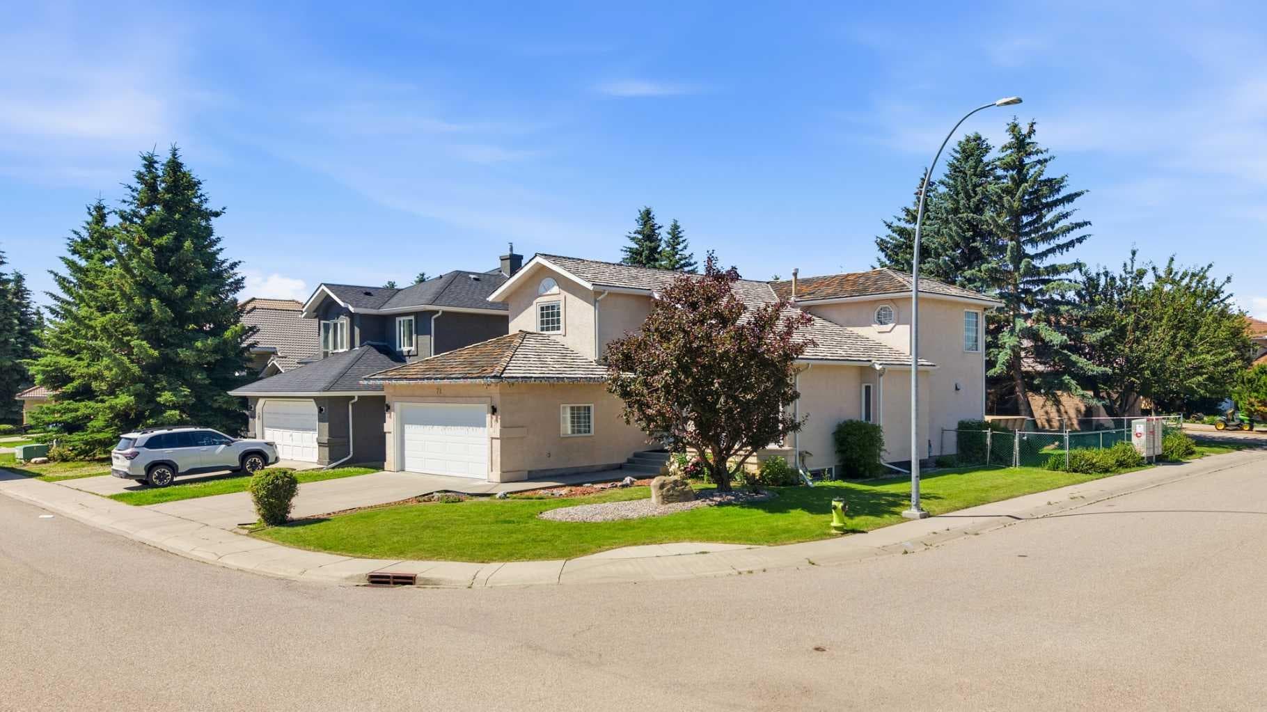 71 Woodpark Close SW