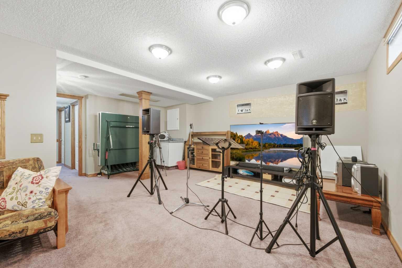 71 Woodpark Close SW