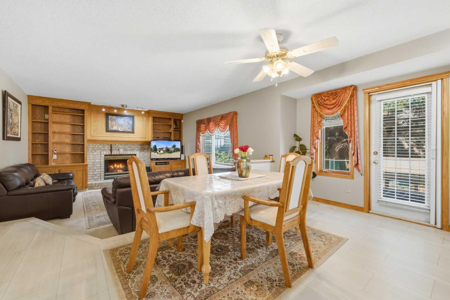 71 Woodpark Close SW