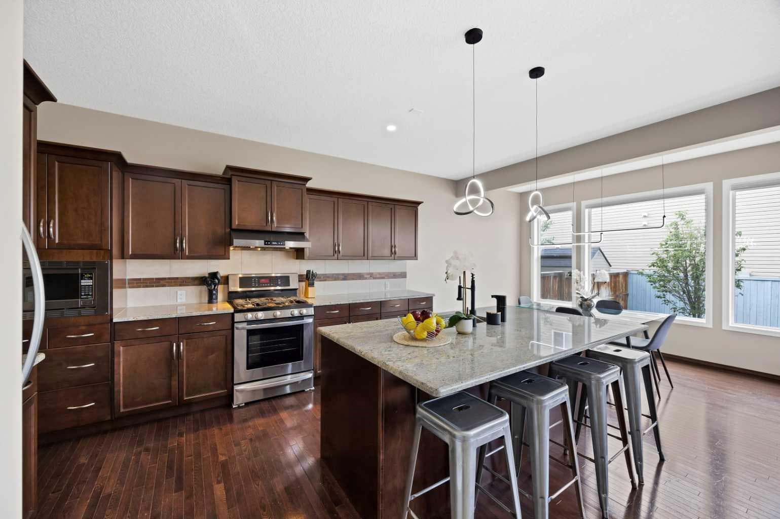 799 New Brighton Drive SE