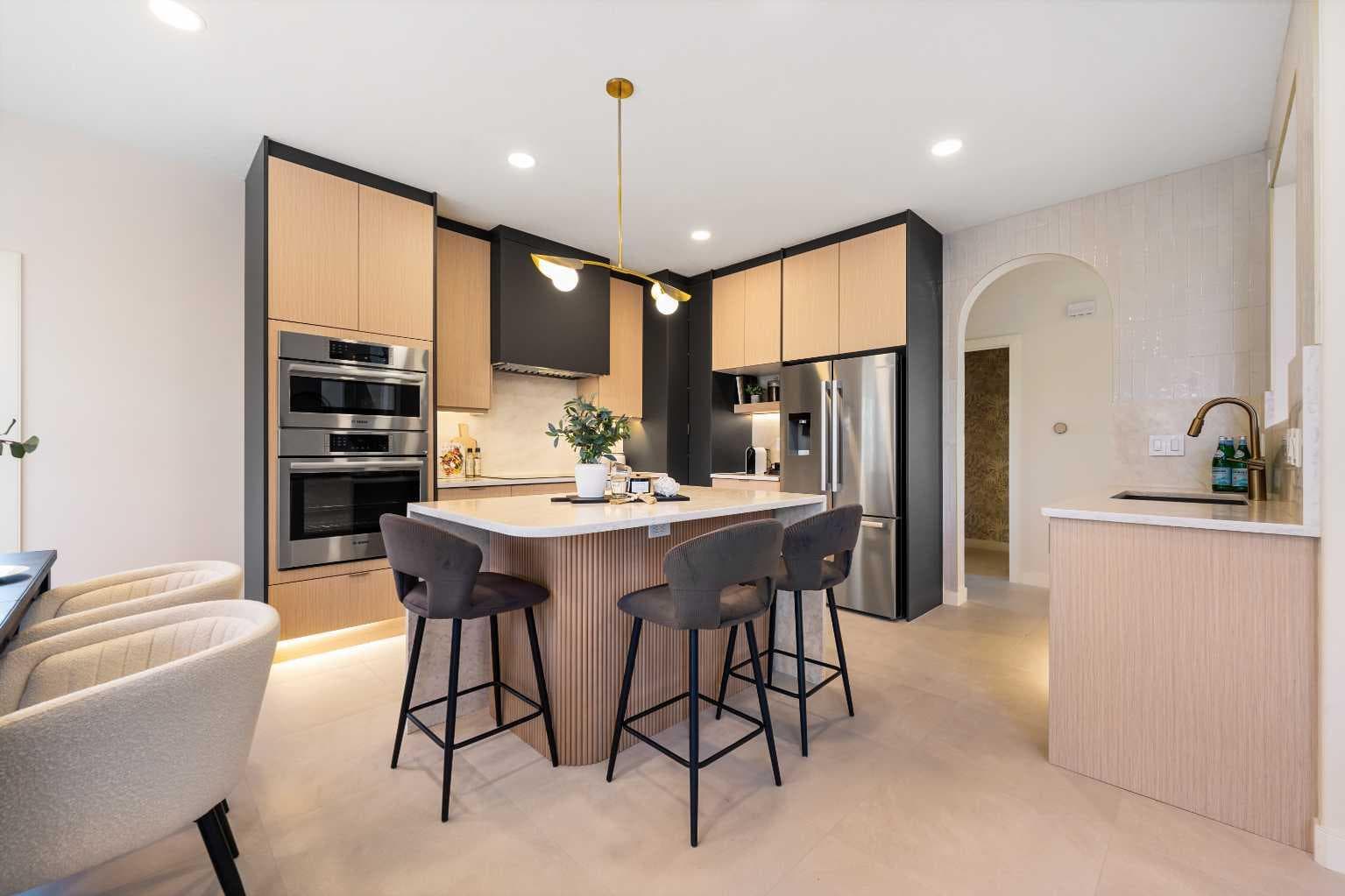 125 Discovery Place SW