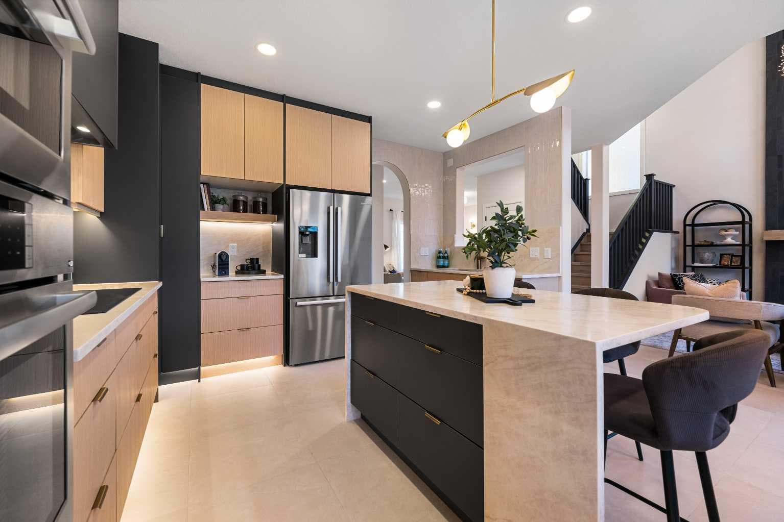 125 Discovery Place SW