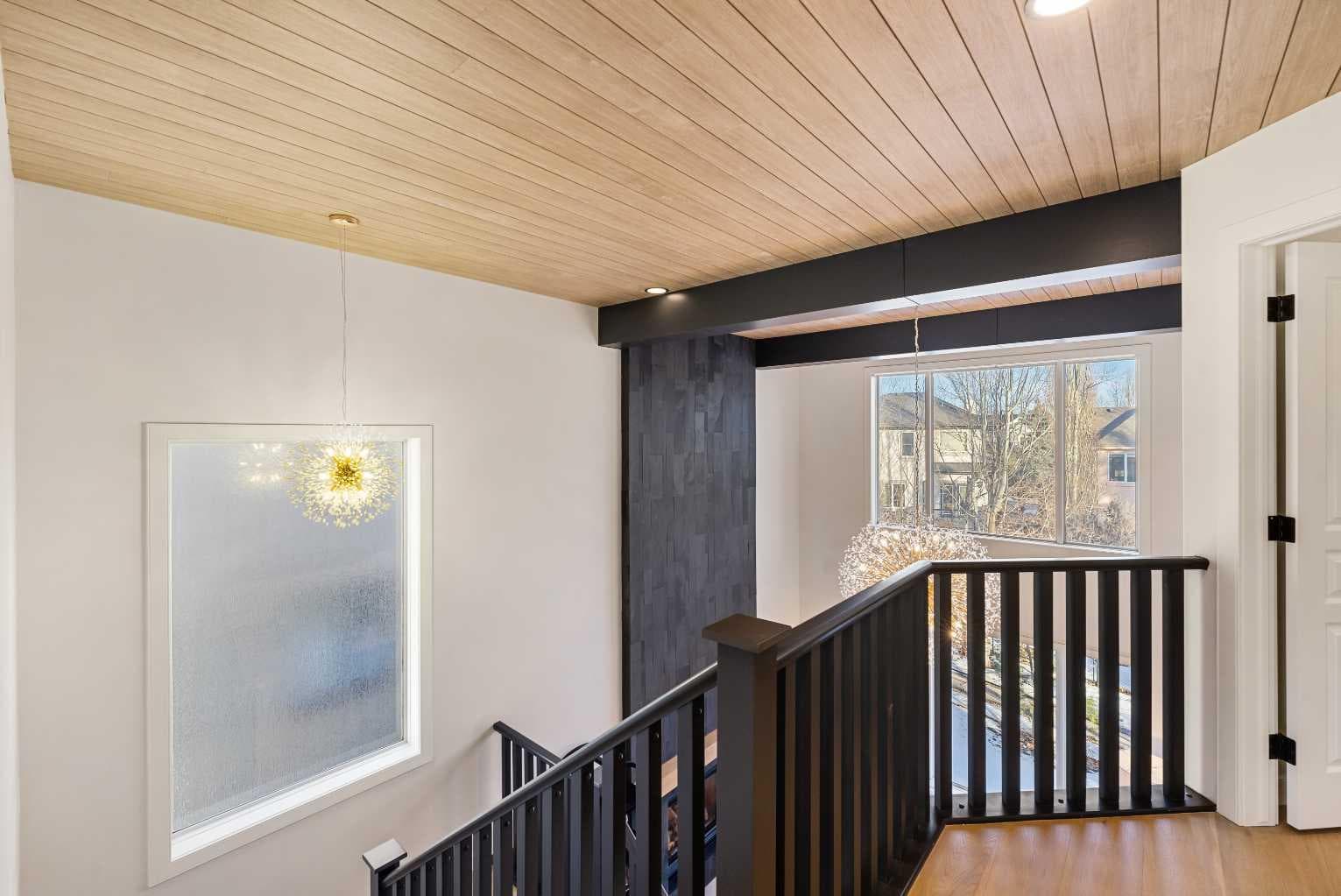 125 Discovery Place SW