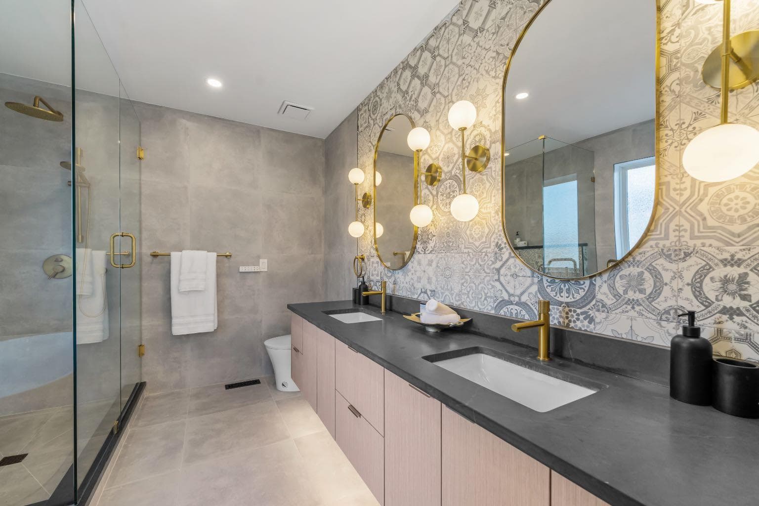 125 Discovery Place SW