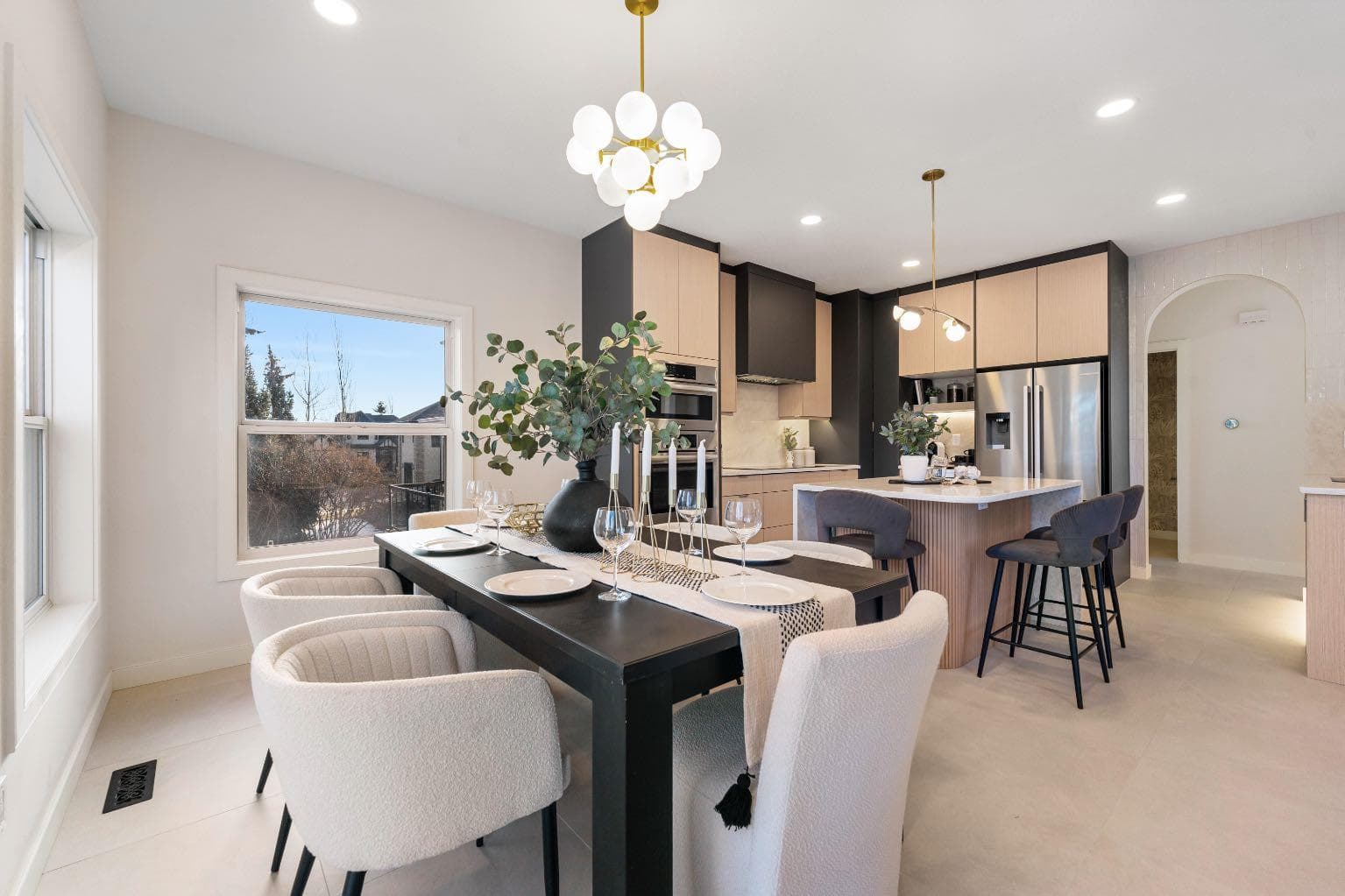 125 Discovery Place SW