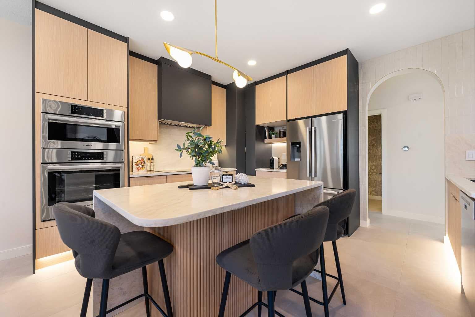 125 Discovery Place SW
